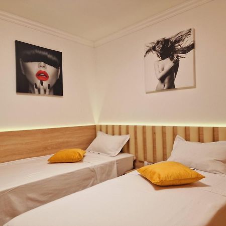 Apartmán Airport Easy Link Iasi Exteriér fotografie