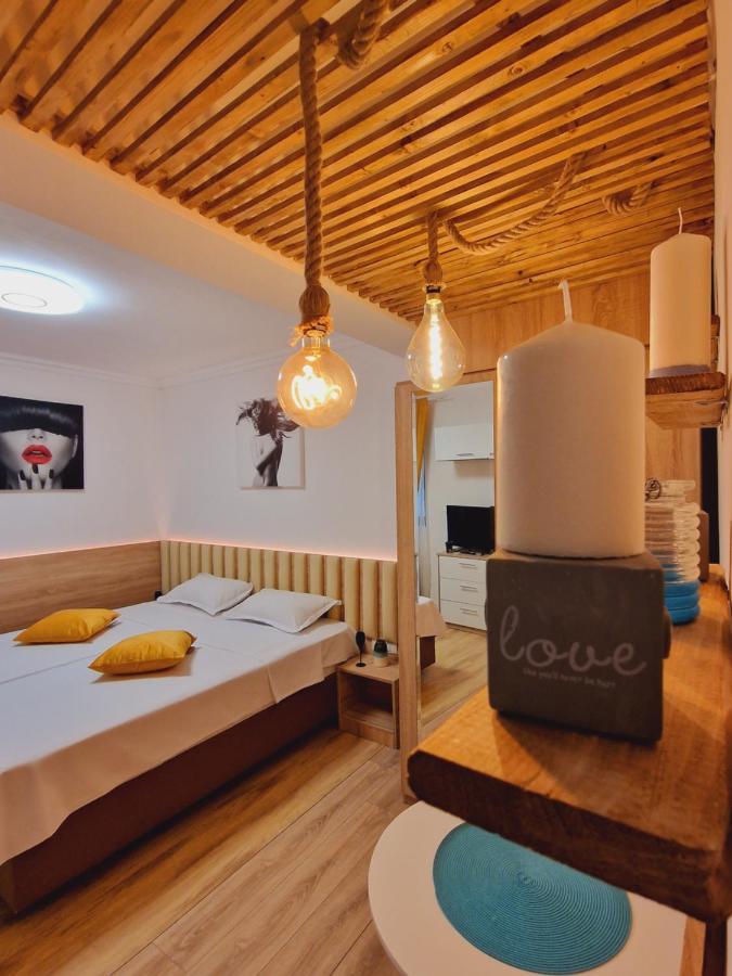 Apartmán Airport Easy Link Iasi Exteriér fotografie